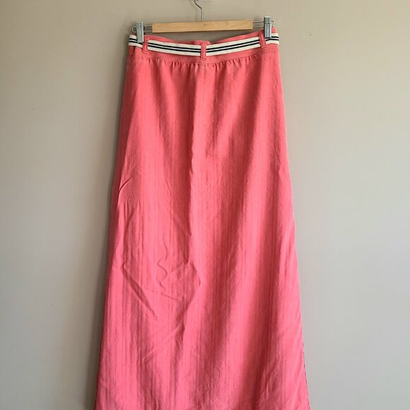 Splendid soft red maxi skirt with belt. Fits bigger. - Picture 2 of 9